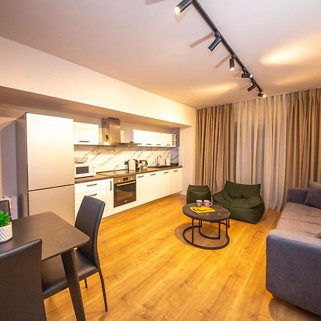 Blloku Unique Apartments 2 티라나 외부 사진