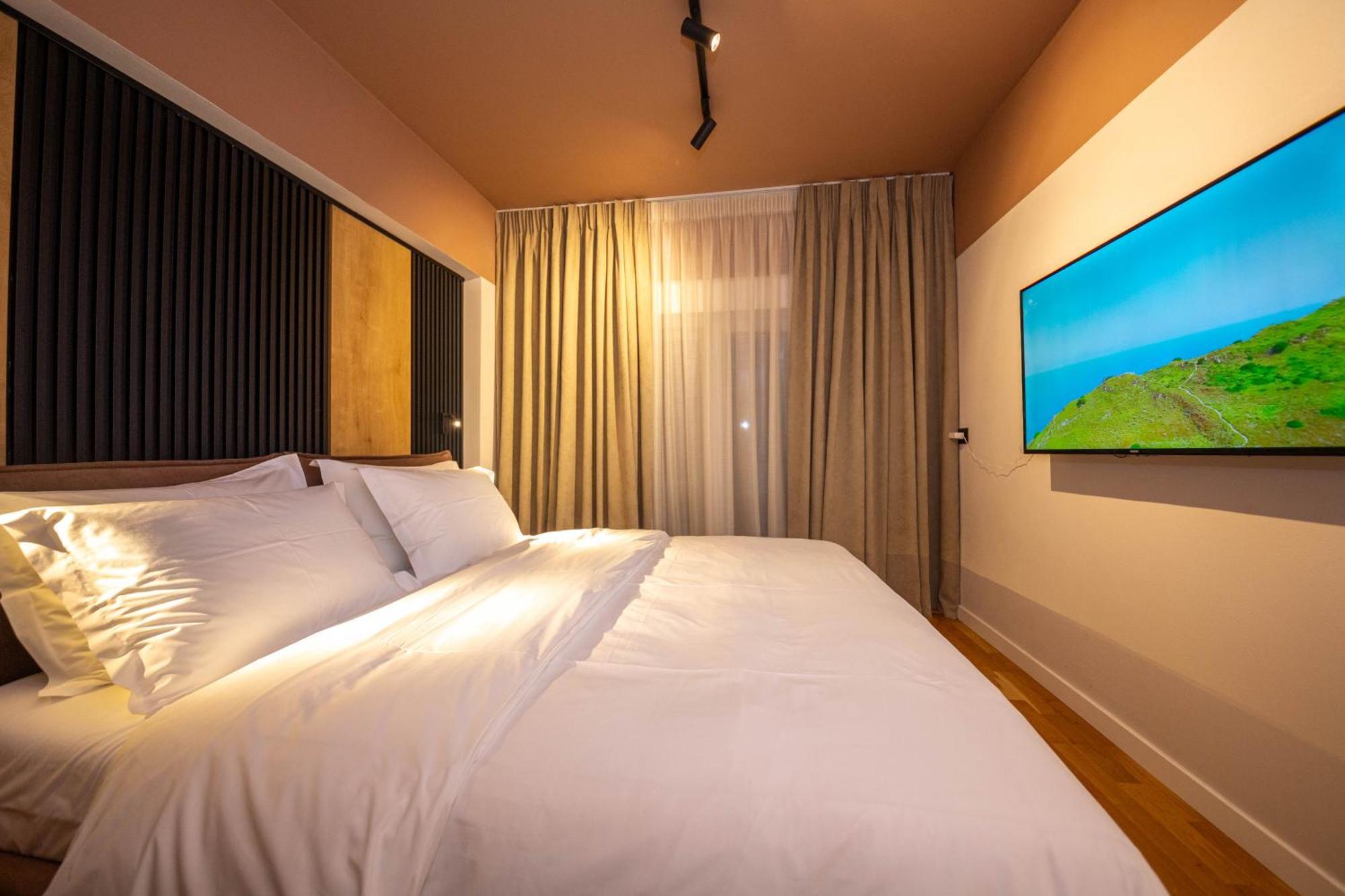 Blloku Unique Apartments 2 티라나 외부 사진