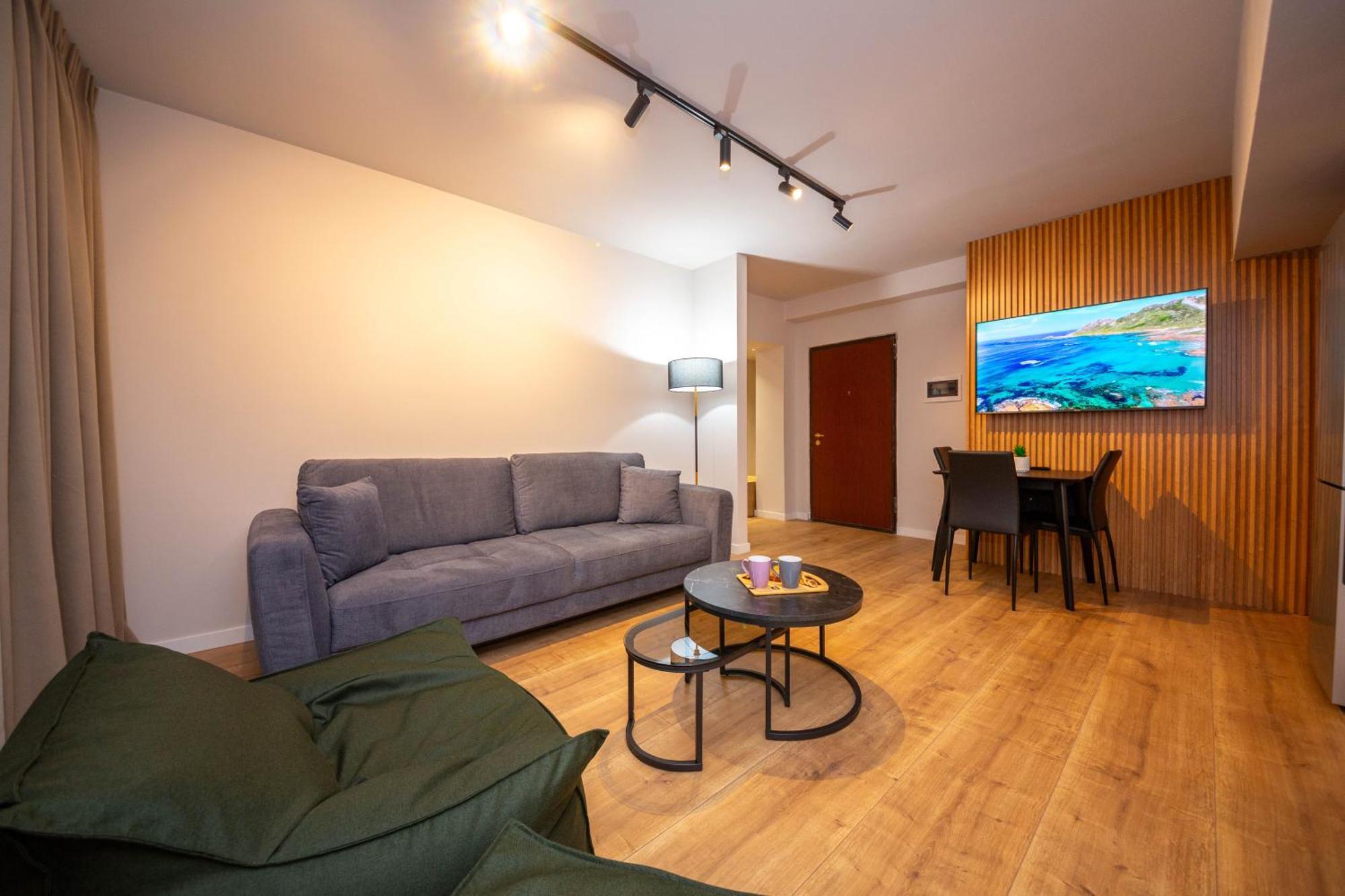 Blloku Unique Apartments 2 티라나 외부 사진