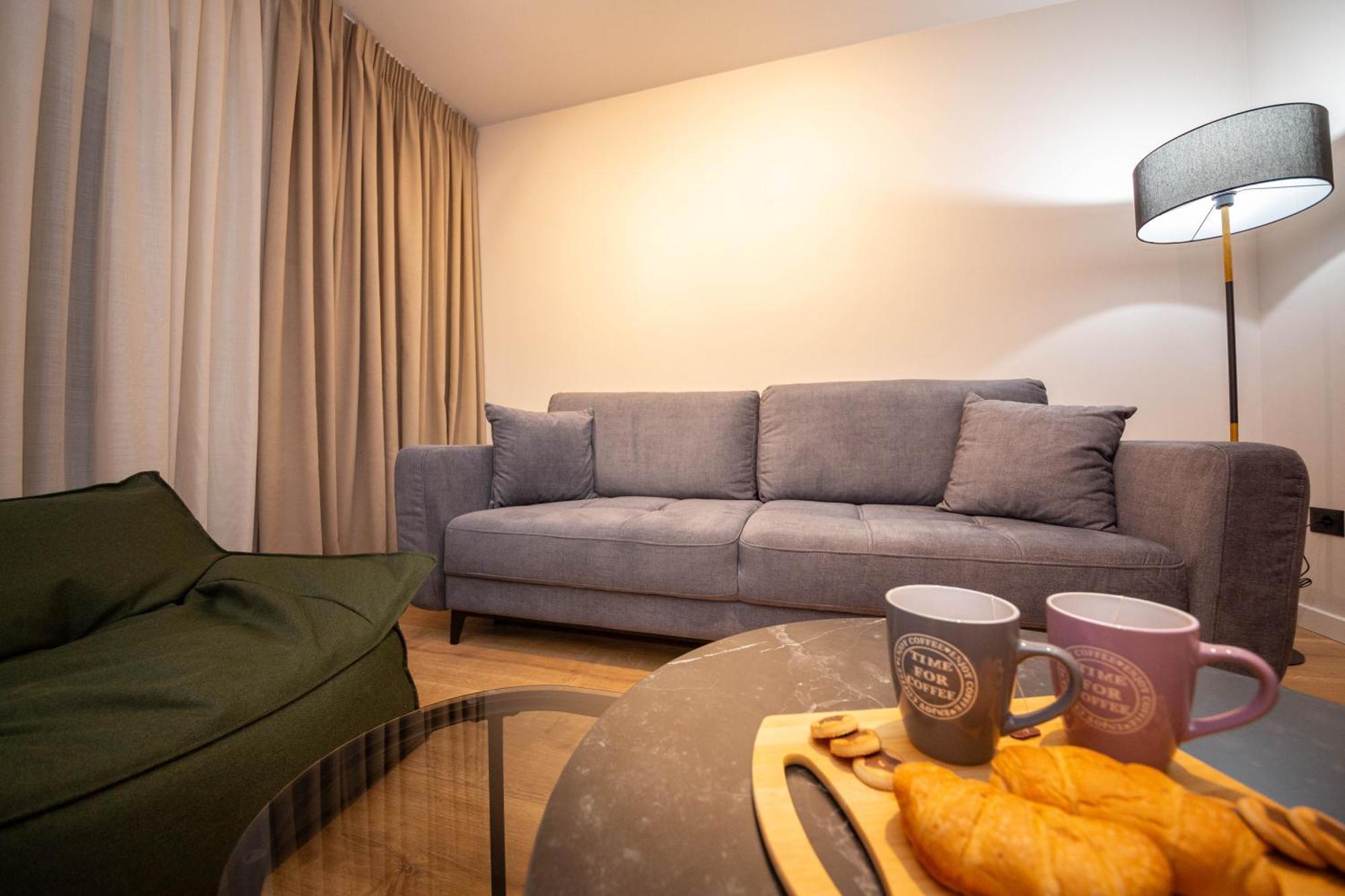 Blloku Unique Apartments 2 티라나 외부 사진