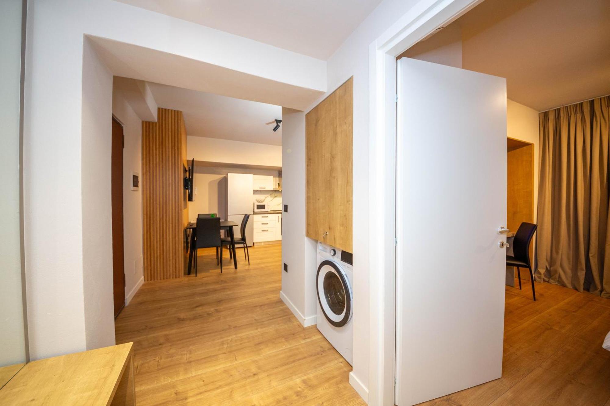 Blloku Unique Apartments 2 티라나 외부 사진